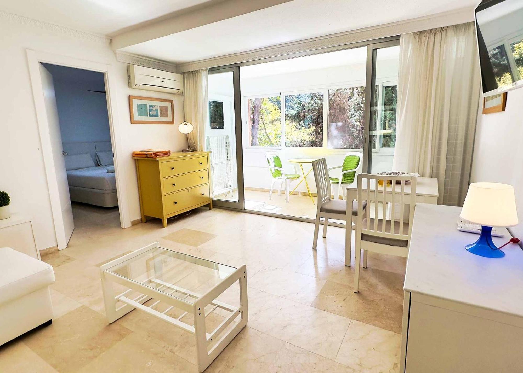 1 Bedroom Apartment Second Line Beach- Parque Marbella Building Екстериор снимка